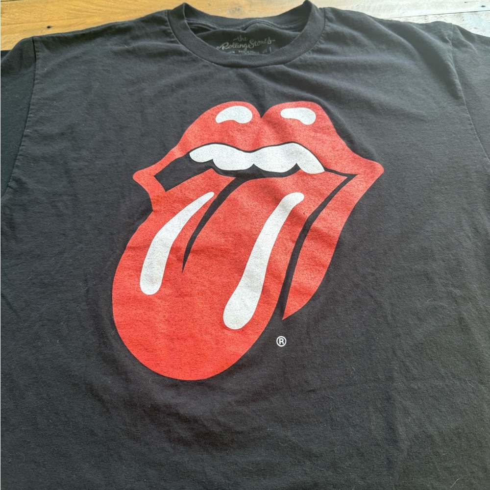 The Rolling Stones black T-Shirt large, lightly used